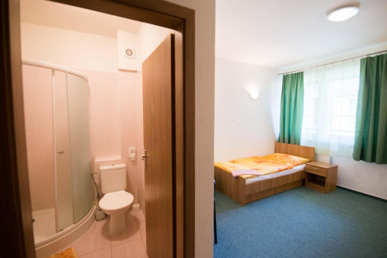 Penzion Krahule Kremnica Extérieur photo